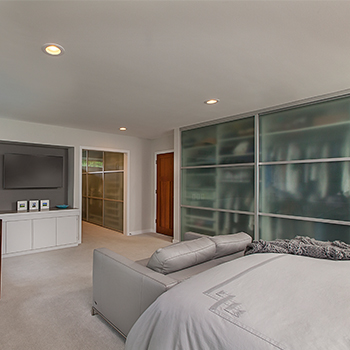 Huron Hills Overlook Master Bedroom