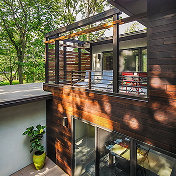 House on the Arb Courtyard Balcony